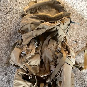 Mystery Ranch Bag - Coyote